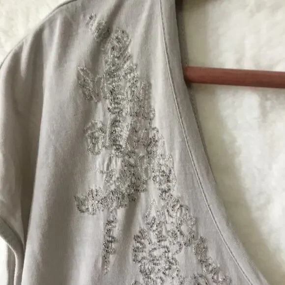 Club Monaco Light Gray Asymmetrical Sequined Top - Picture 2 of 14